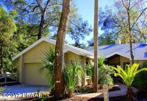 101 Silver Fern Drive, Renovated Villa in Spruce Creek