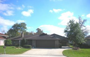 1776 Mitchell Court, Hangar Home in Spruce Creek