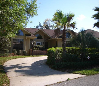 1786 Doolittle Court, Hangar Home in Spruce Creek