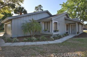 1896 Iris Lane, Golf Villas Condo in Spruce Creek