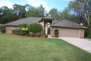 1928 Seclusion Drive, Home close to the Spruce Creek Country Club