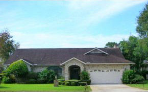 2025 Country Club Drive, Golf Course Home in Spruce Creek