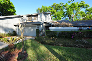 2568 Jasmine Road, Condo in Golf Villas at Spruce Creek