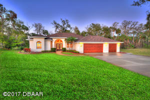 2602 East Spruce Creek Boulevard, Nature Home in Spruce Creek