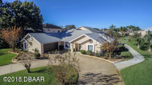 2611 E. Spruce Creek Blvd., Hangar Home in Spruce Creek