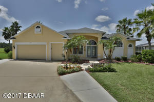 3102 Springwater Ct., Lake View Nature Home in Spruce Creek
