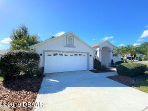 3195 Steamboat Ridge Ct, Nature Home in Turtle Pointe section of Spruce Creek