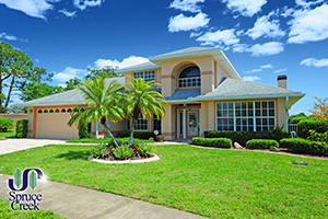 3301 Oak Vista Drive, Golf Course Home in Spruce Creek Fly-In